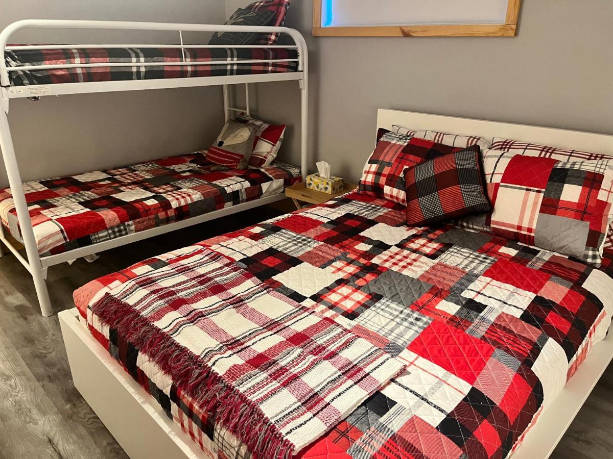 Appartement Mont Edouard, Hebergement Paisible A La Montagne LʼAnse-Saint-Jean Екстериор снимка